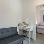 Luxury Melissa Apartment