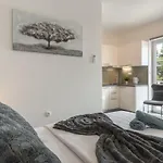 Luxury Melissa Apartment