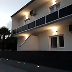 Apartment Luxury Melissa