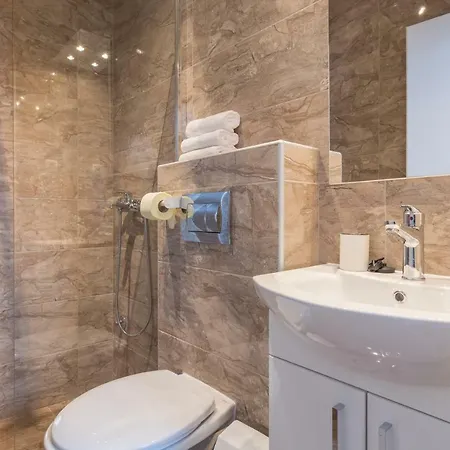 Luxury Melissa Apartment *