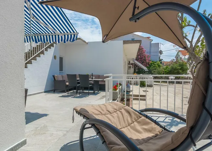 Luxury Melissa Apartamento *