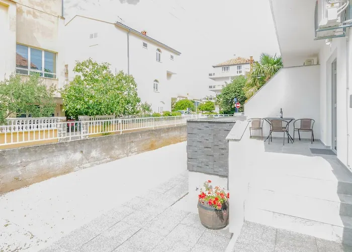 Luxury Melissa Apartamento