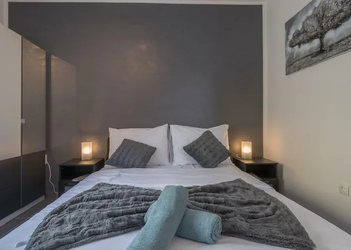 Luxury Melissa Vodice